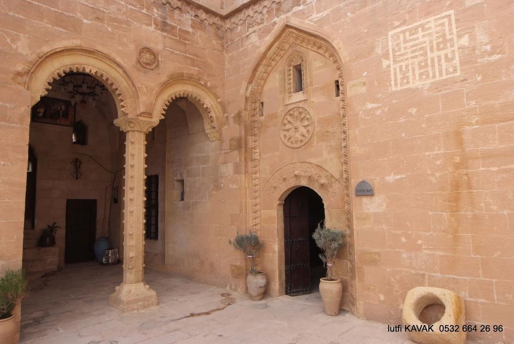 Artuklu Kervansaray Mardin Buitenkant foto